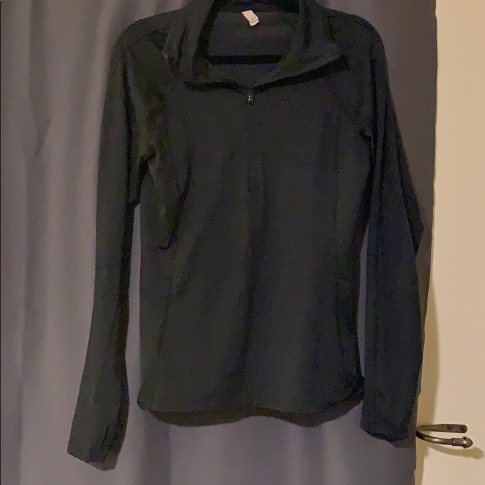 Under Armor quarter zip pullover